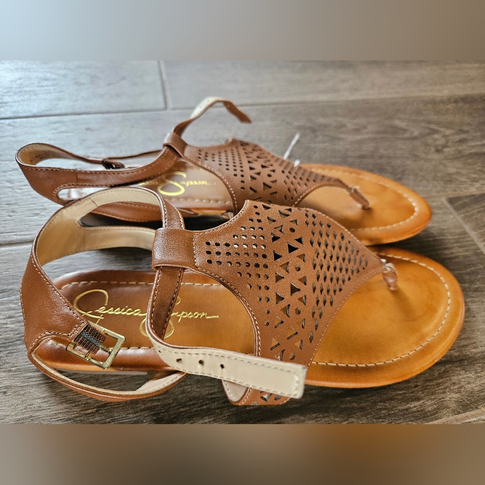 Jessica Simpson Women Rovan Brown/Tan Flat Ankle Strap Thong BOHO Sandals